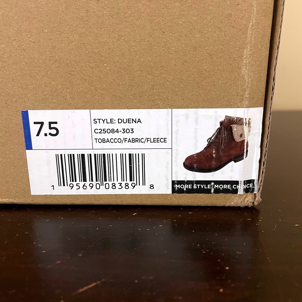 Cliffs by White Mountain Duena Tobacco Brown Sherpa Knit Ankle Boots C25084-303 - Picture 8 of 8
